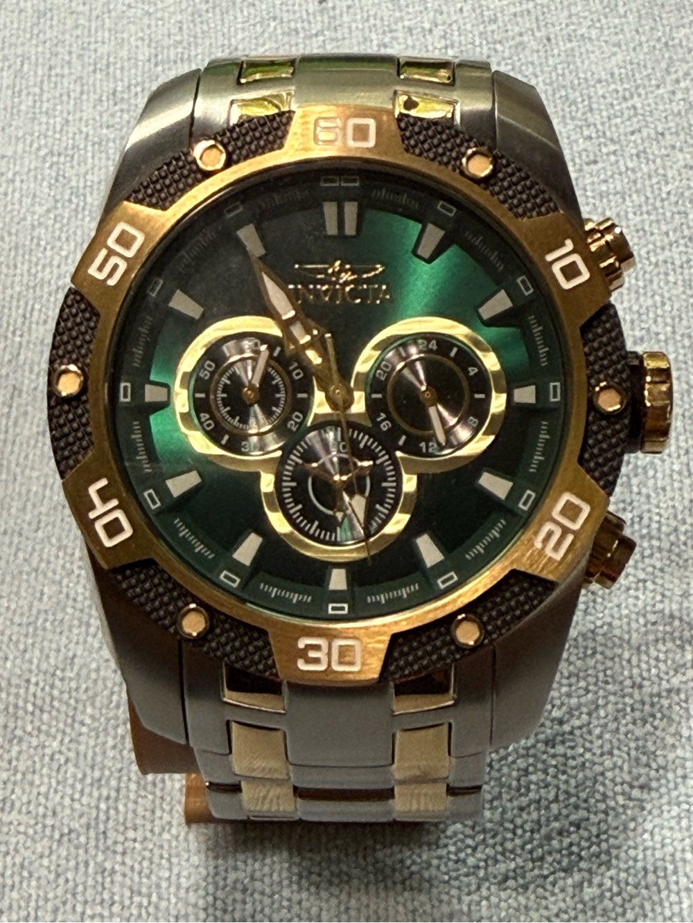 Invicta Speedway SCUBA 25844